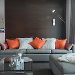 Luxury Suites At Palms Place