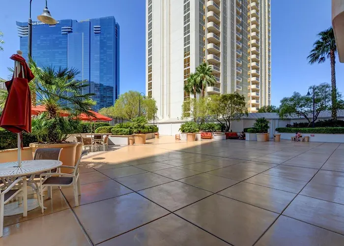 Mgm Signature-22-703 Strip View Jacuzzi Studio