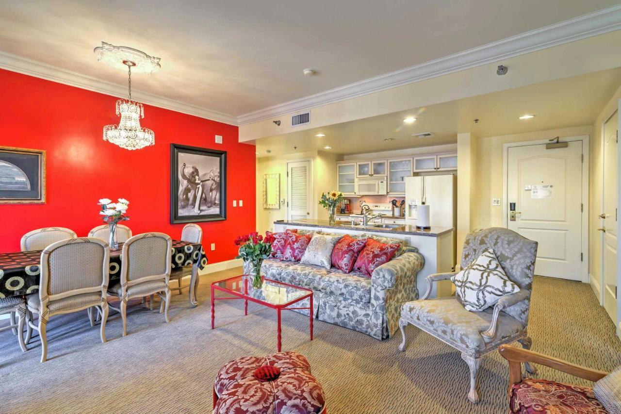 Vegas With Balcony, Amenities! Apartment *