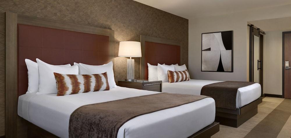 Santa Fe Station & Casino Hotel 3*