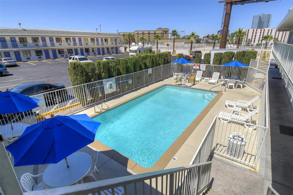 Motel 6-Las Vegas, NV - Tropicana Hotel 2*