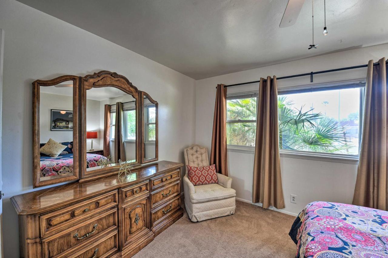 Vintage Vegas Oasis Less Than 3 Mi To The Strip! Vakantiehuis Las Vegas