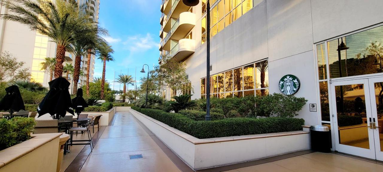 Awesome The Signature Mgm With Strip View. No Fee!