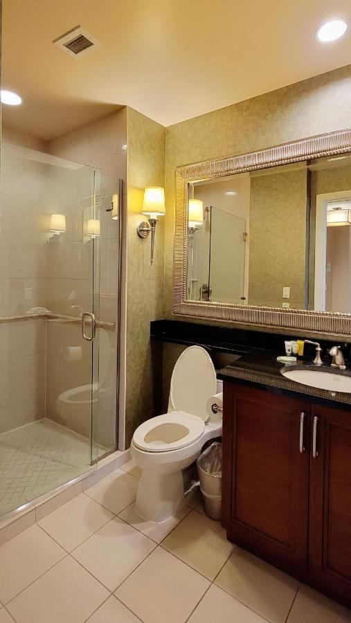 Awesome The Signature Mgm With Strip View. No Fee! *