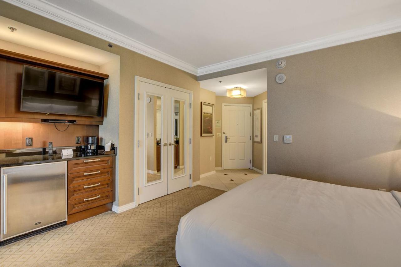 Strip & Sphere View! Privately Owned Hotel-the Signature At Mgm *