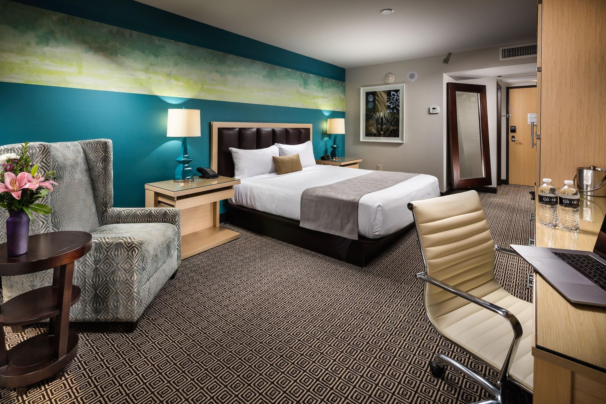 Downtown Grand & Casino Hotel