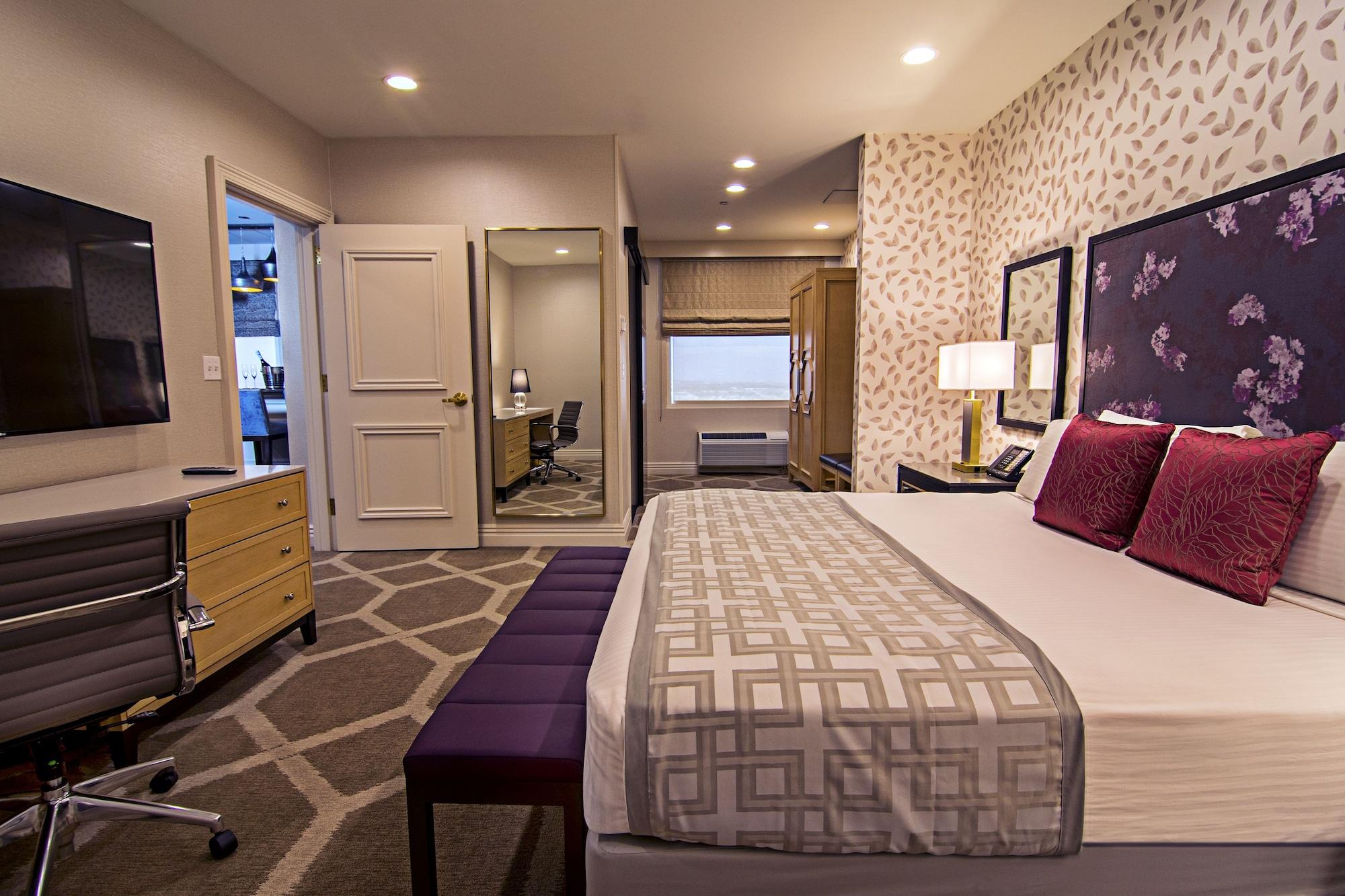 Orleans And Casino 3*