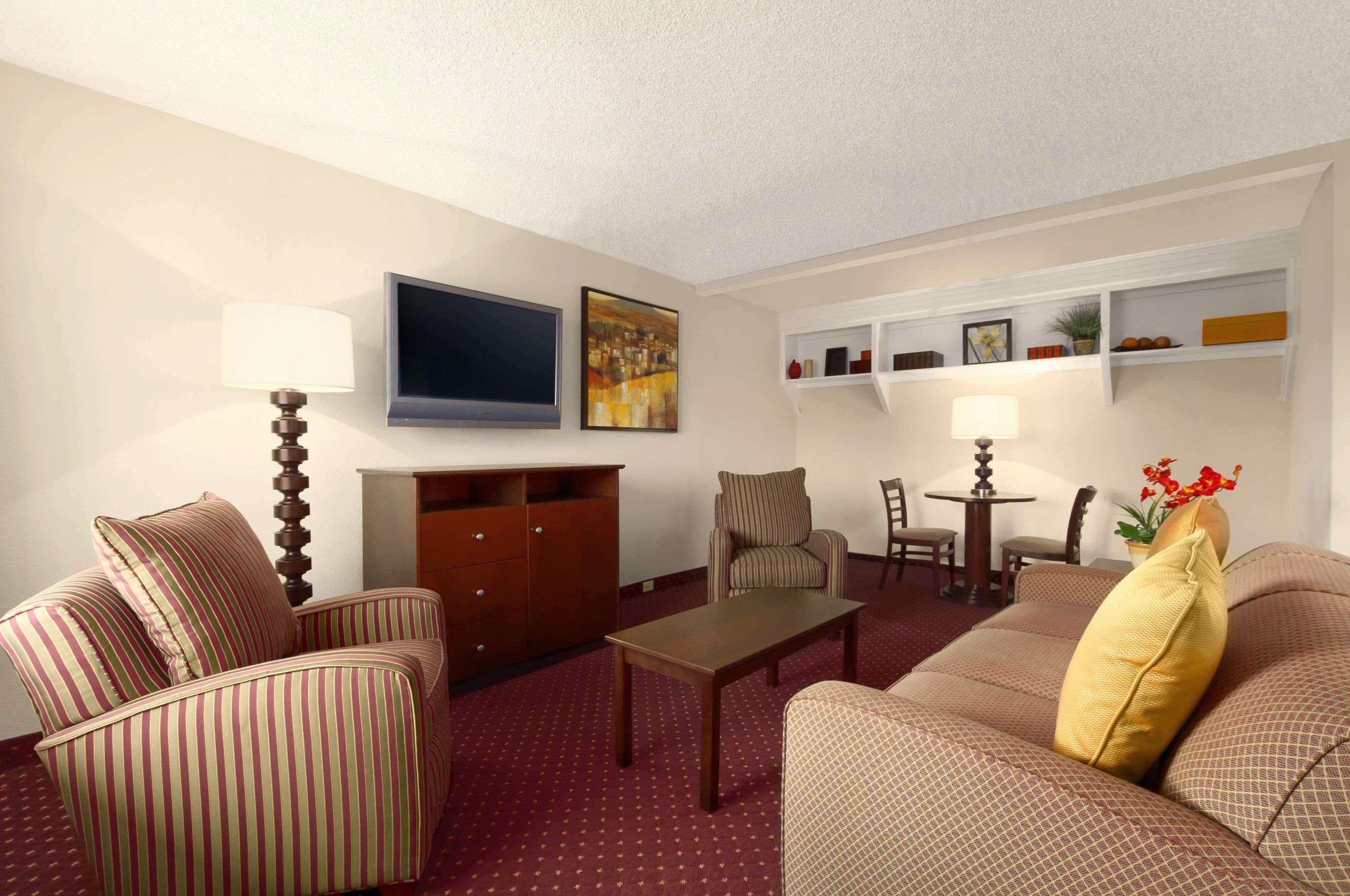 Hotel Days By Wyndham Vegas Wild Wild West Gambling Hall