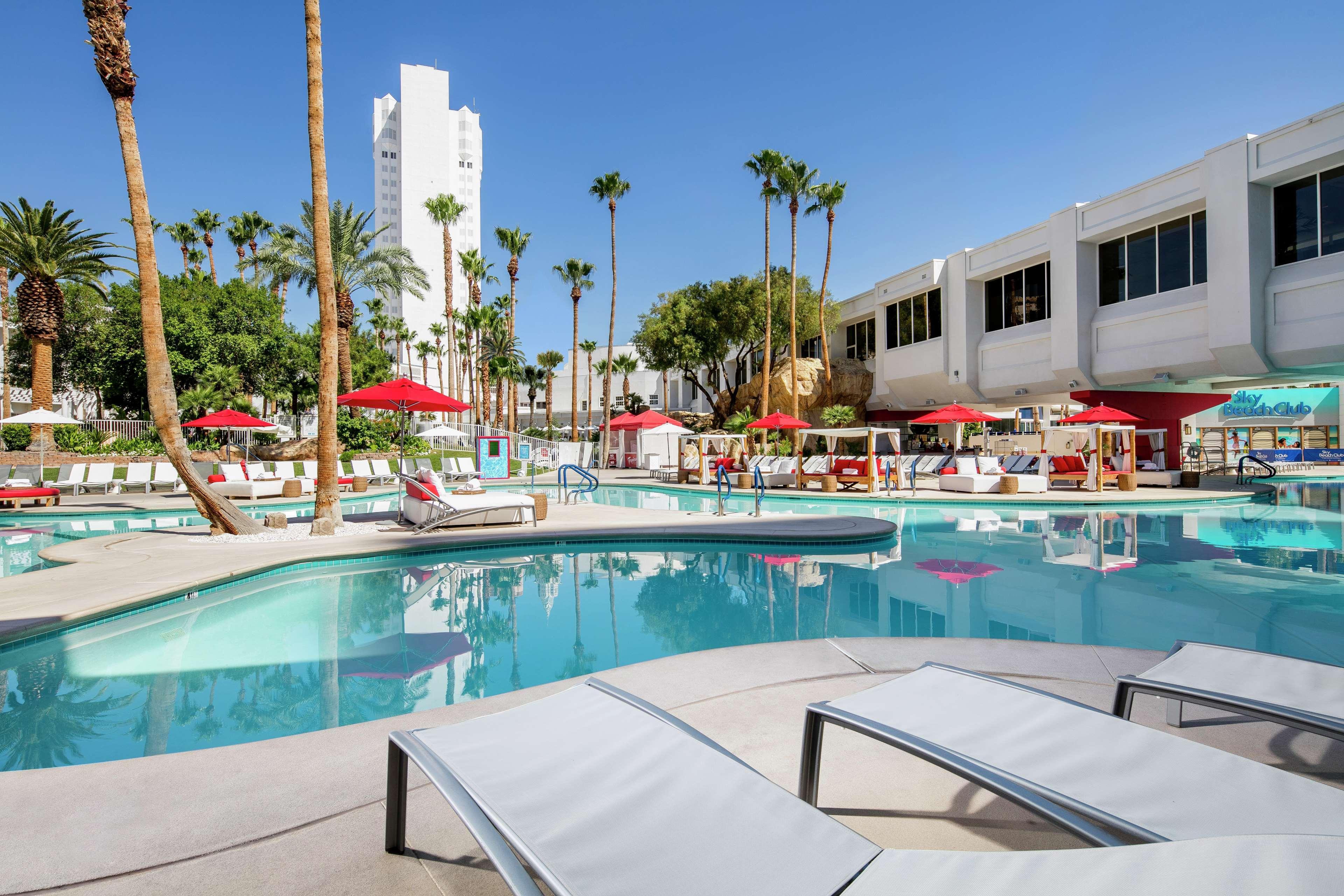 Tropicana A Doubletree By Hilton & Casino - Free Parking Las Vegas