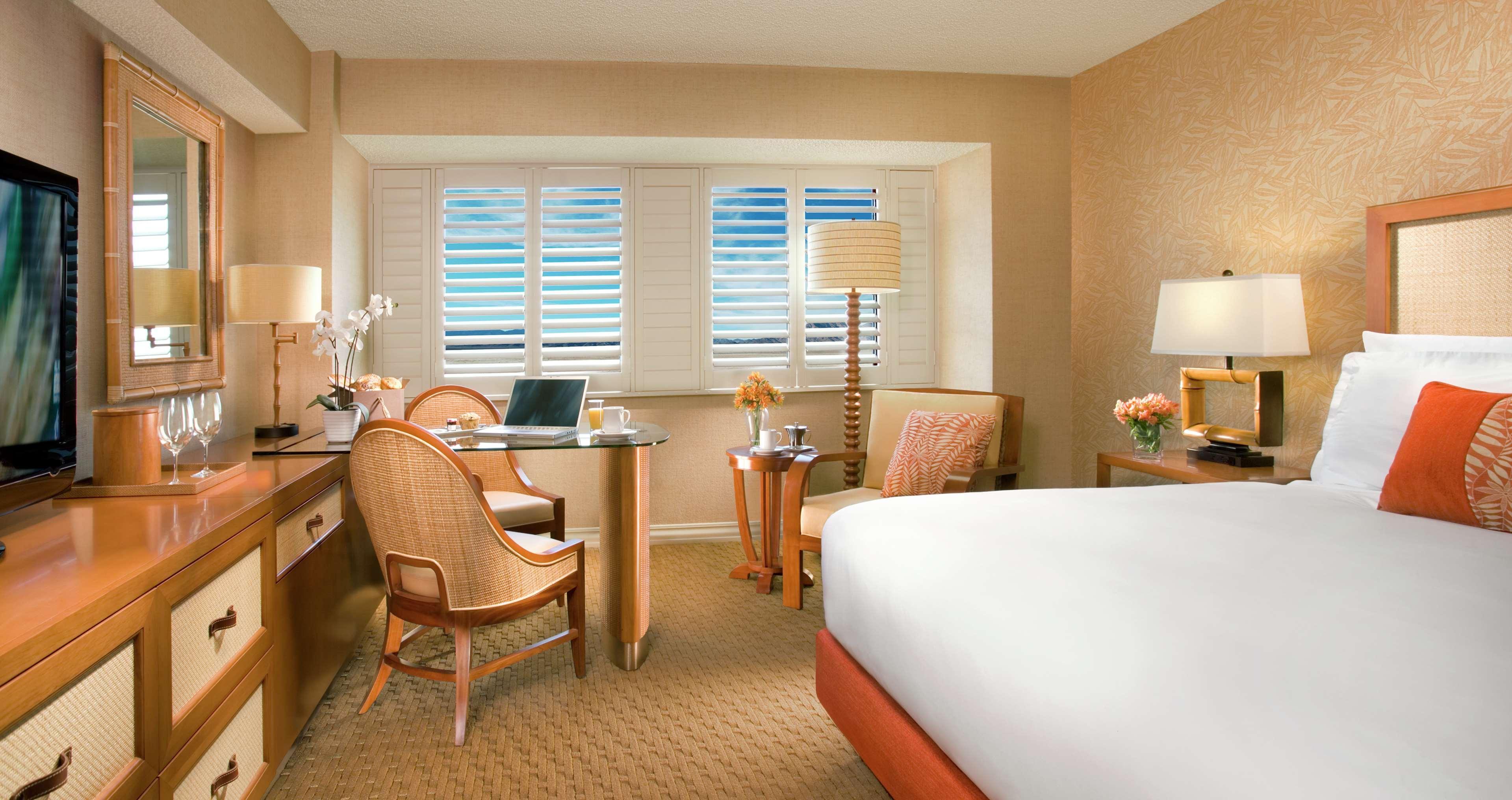 Tropicana A Doubletree By Hilton & Casino - Free Parking 4*