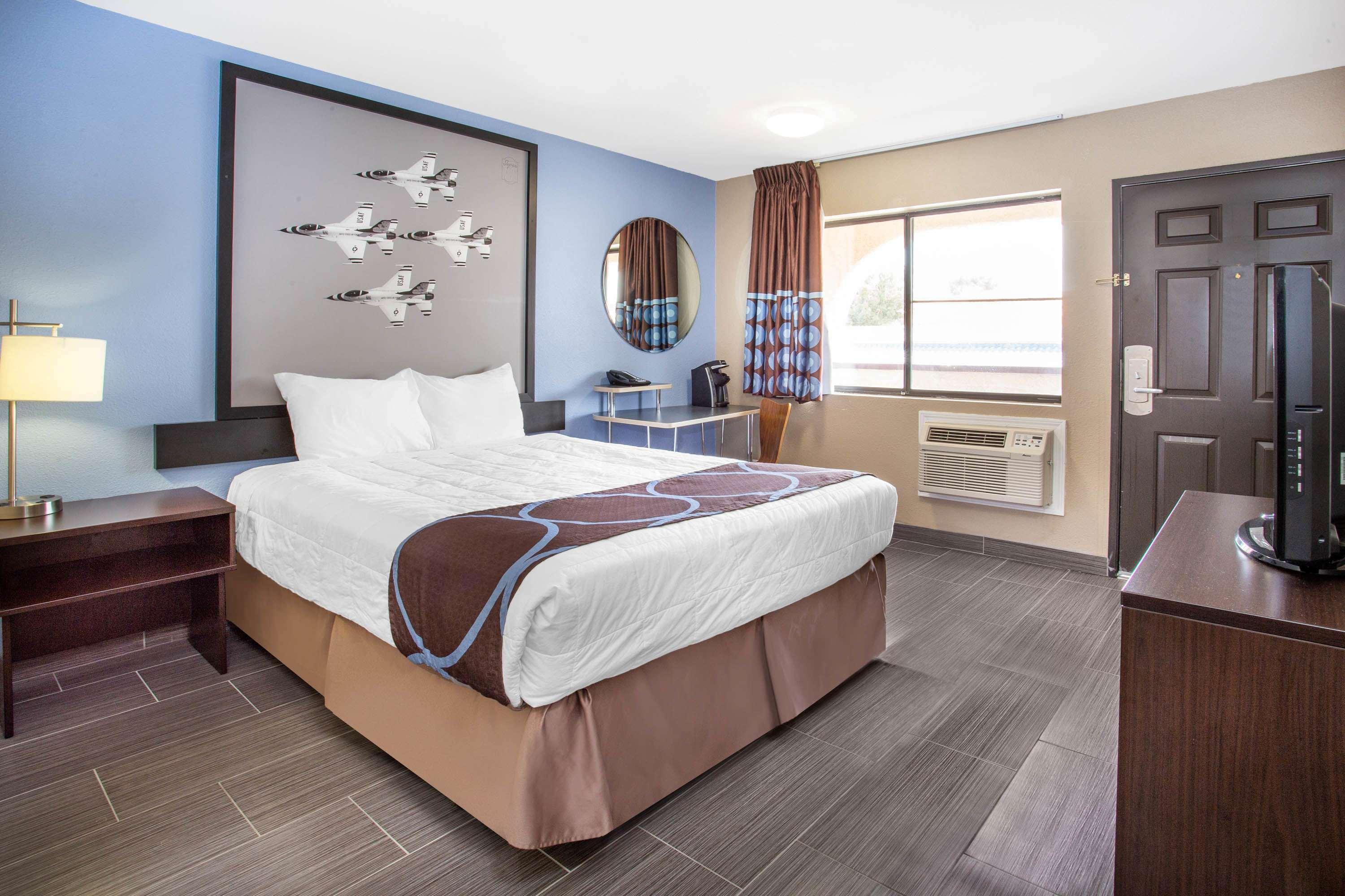 Motel Super 8 By Wyndham Vegas Nellis Afb Area