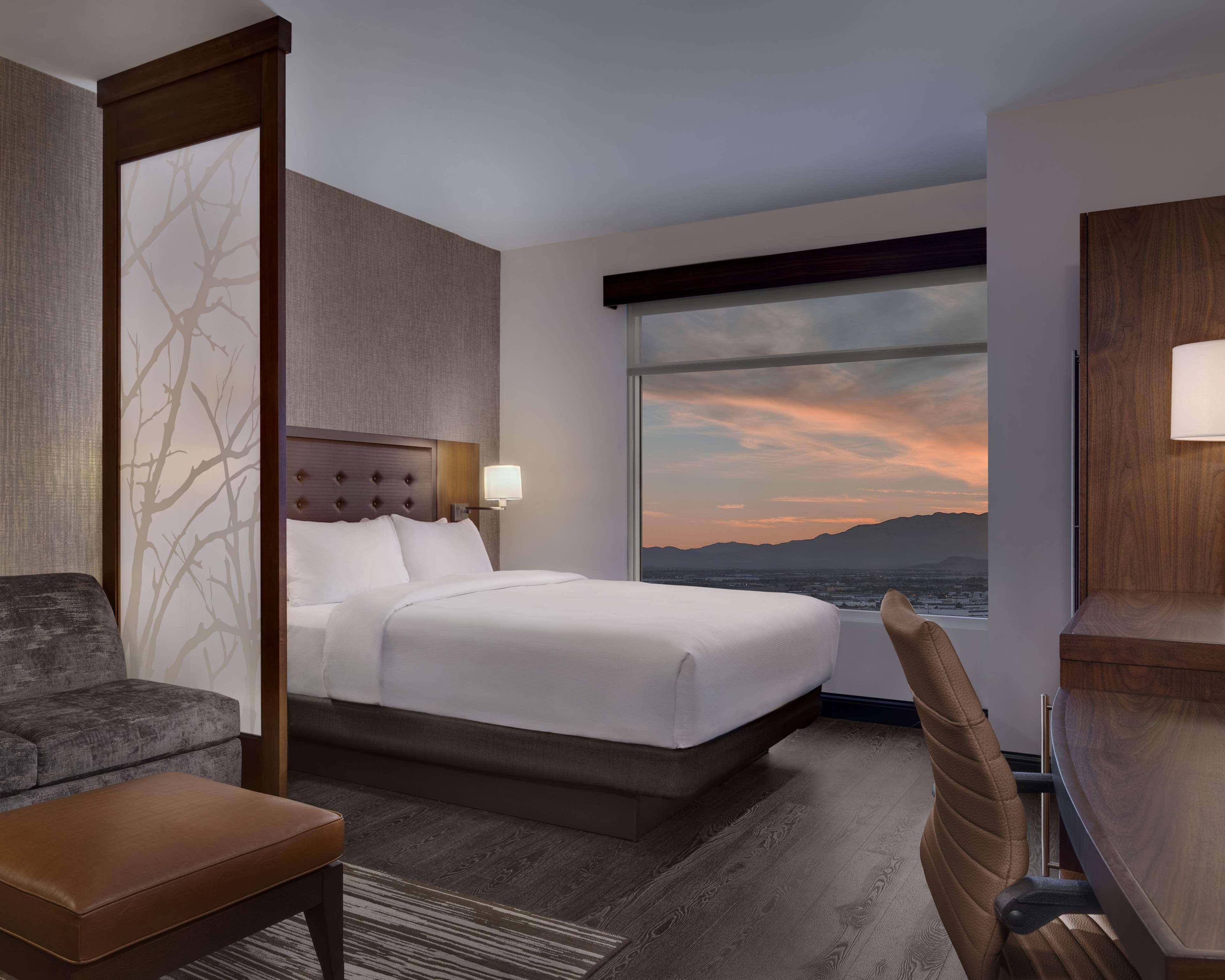 Hyatt Place Vegas At Silverton Village Hotel