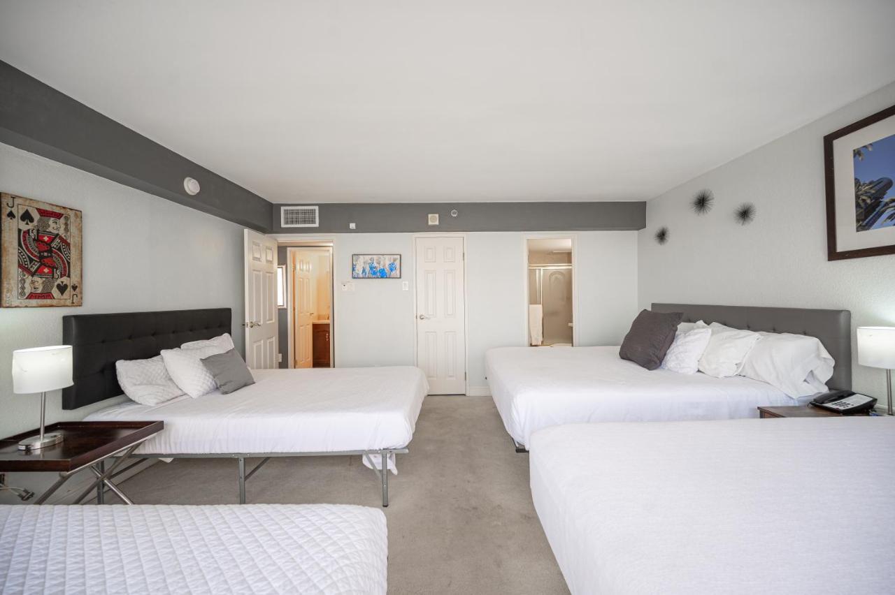 Apartment Together *