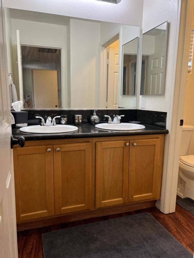 Privatunterkunft Spacious, Chic 3bd, Sleeps 8 Convenient To Everything Las Vegas