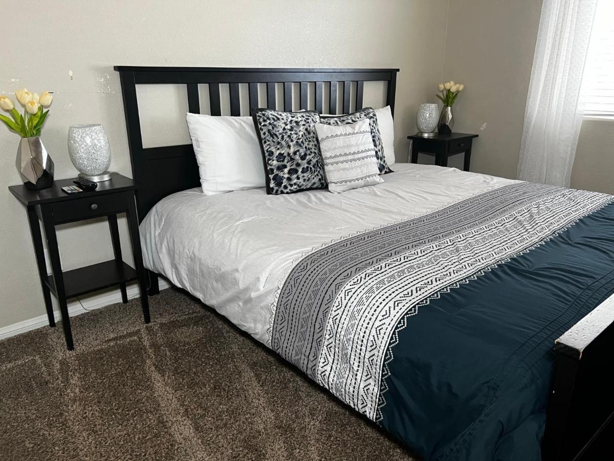 Spacious, Chic 3bd, Sleeps 8 Convenient To Everything Privatunterkunft