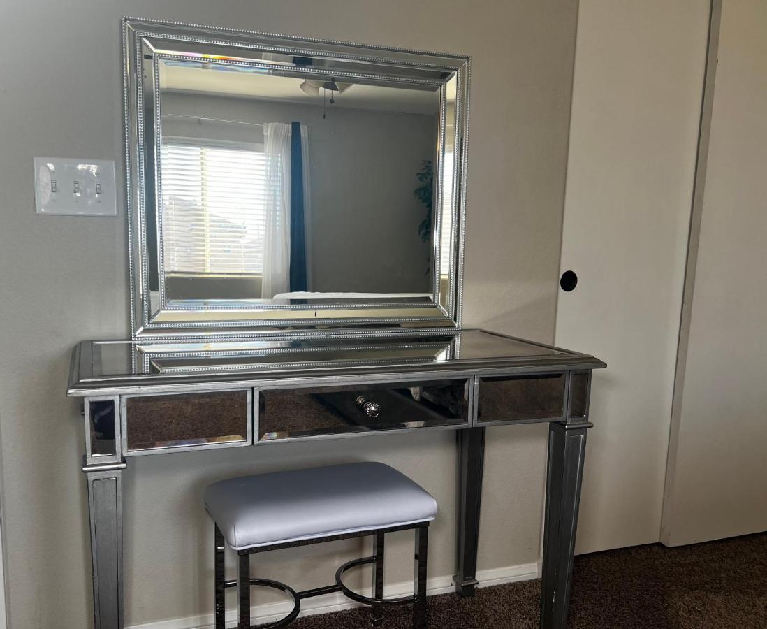 Privatunterkunft Spacious, Chic 3bd, Sleeps 8 Convenient To Everything Las Vegas