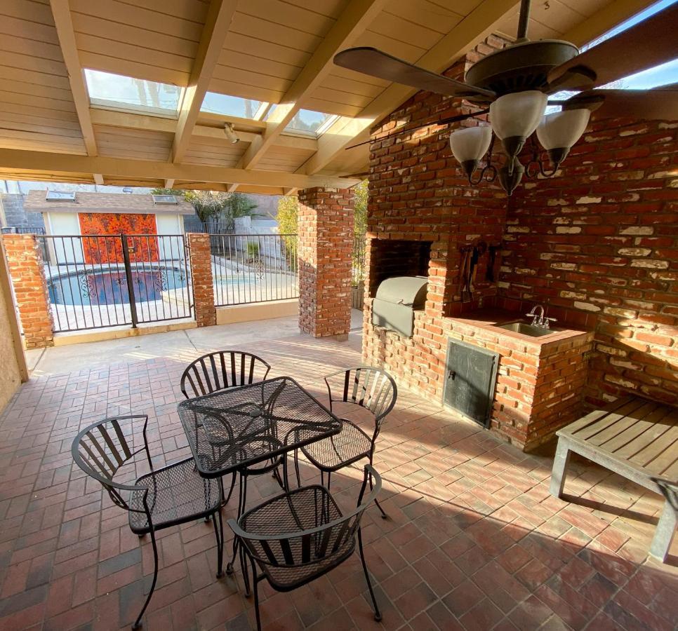 Newer Ranch With Pool And Hot Tub Near The Strip And Freemont Street. Vakantiehuis *