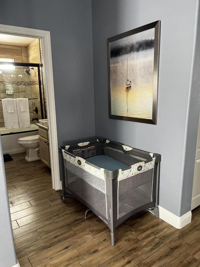 Vintage Whit 3 Bedroom And Billard Table * Las Vegas