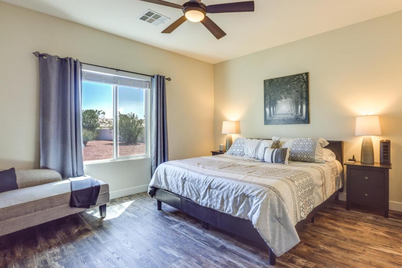 Updated Vegas House Patio And Solar Heated Pool Las Vegas