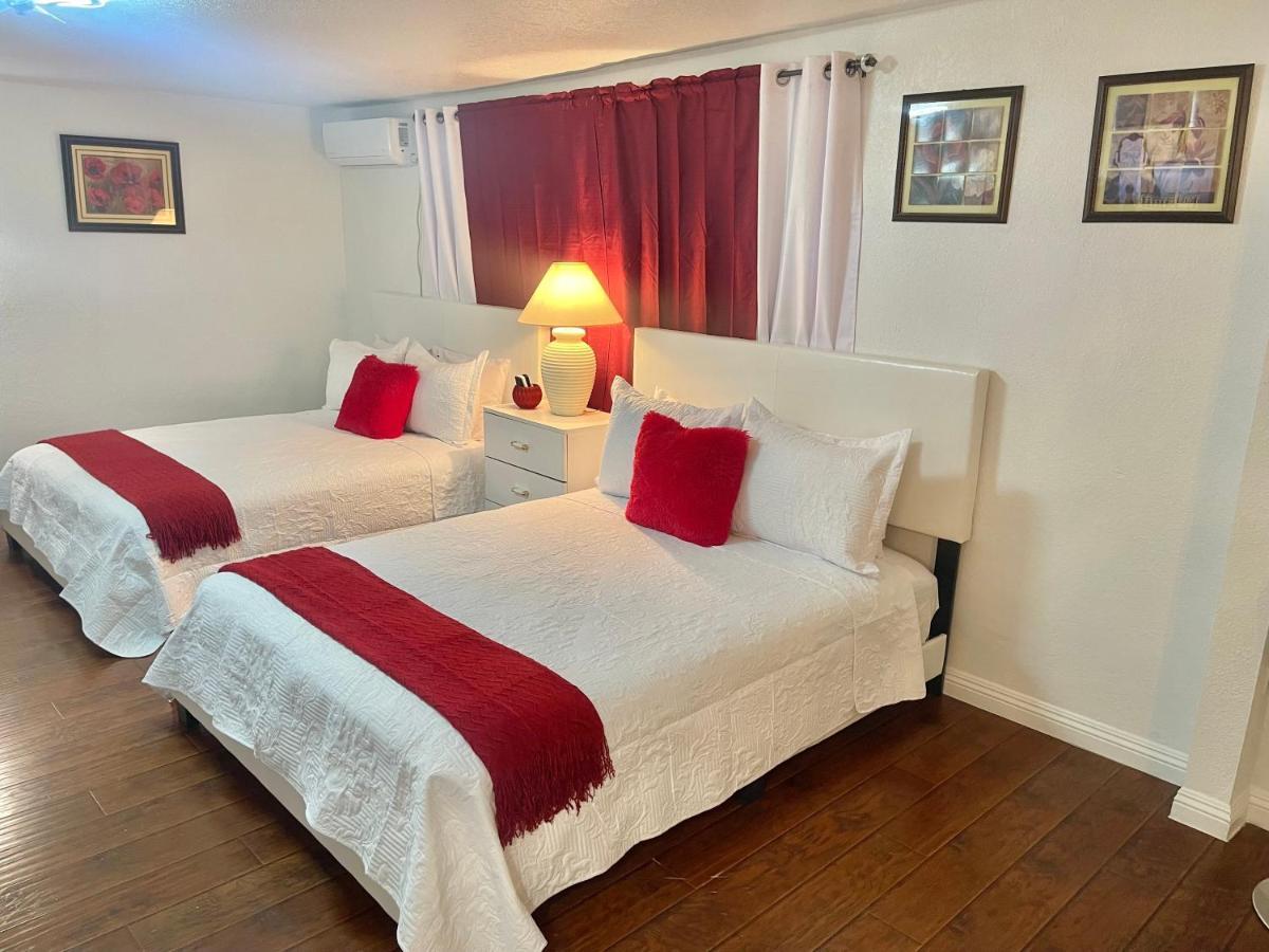 “beautifull Cozy Studio…with Private Entrance”