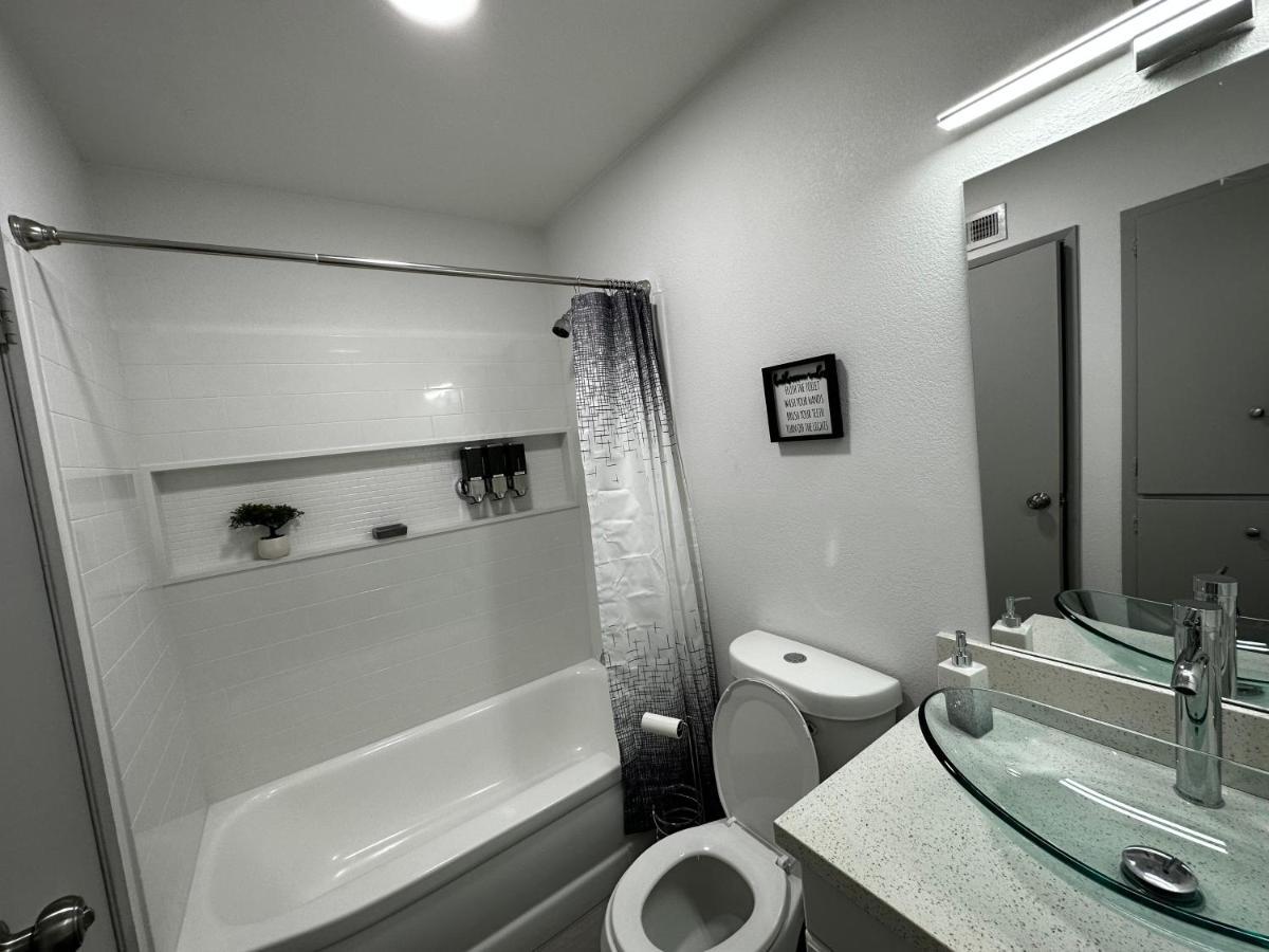 House In Vegas *