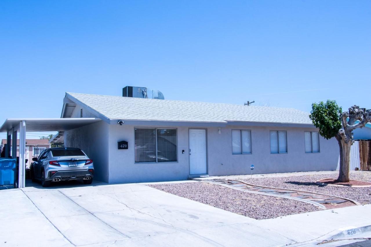 House In Vegas *
