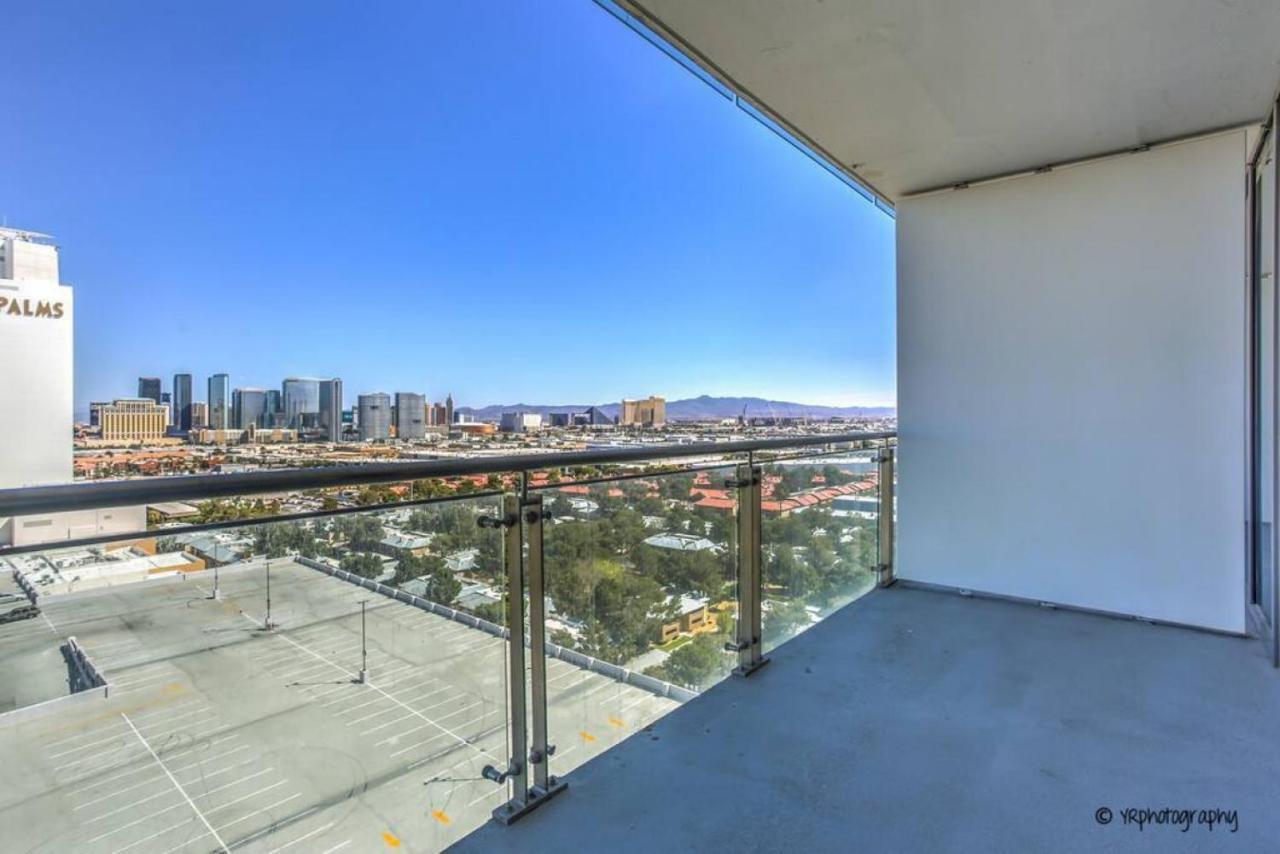 Gorgeous Strip View - At Palms Place - 17 Casa de férias Las Vegas