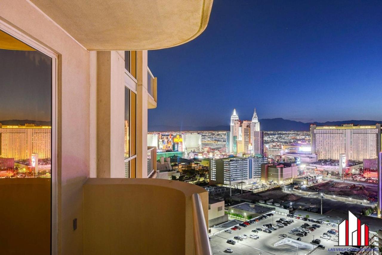 Hébergement de vacances Mgm Signature-28-705 F1 Track & Strip View Balcony *