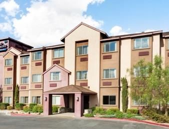 Baymont By Wyndham Vegas South Strip 2*