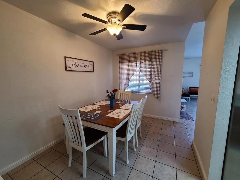 2bed 1 Bath Near Nellis Afb & The Strip * Las Vegas