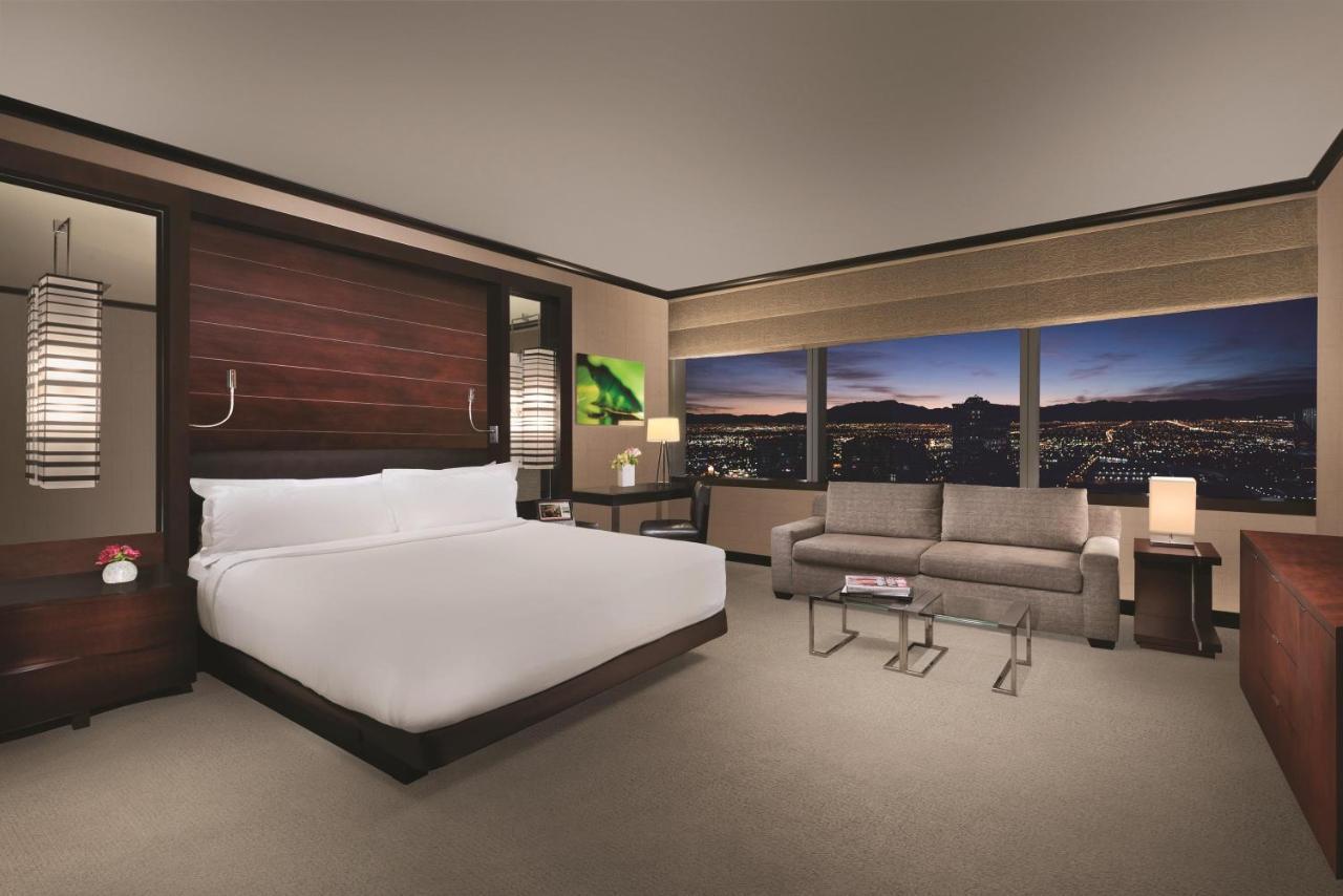 Gorgeous Vdara 22nd Flr - Pool View - Free Valet