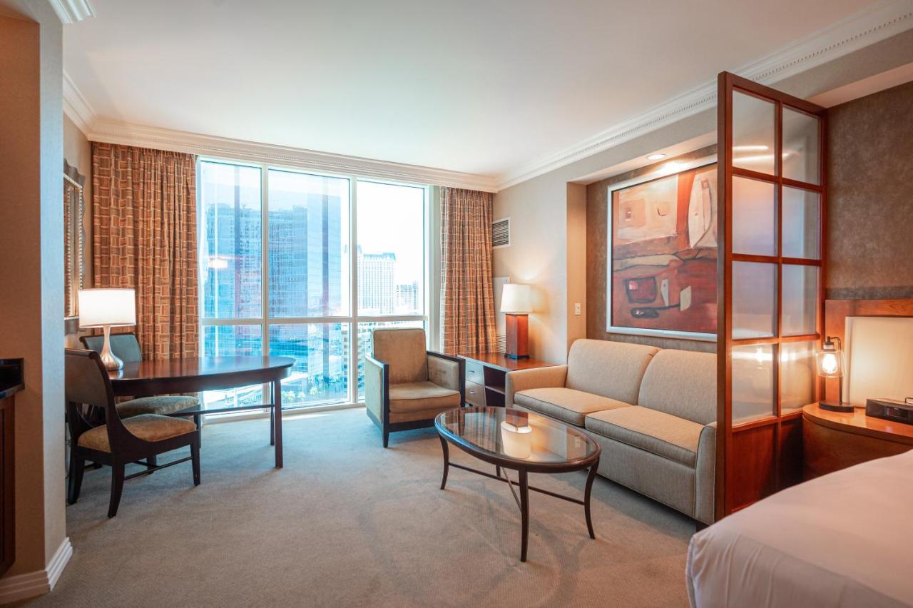 No Fees-mgm Stripview-jacuzzi-formula 1 Track View Apartment *