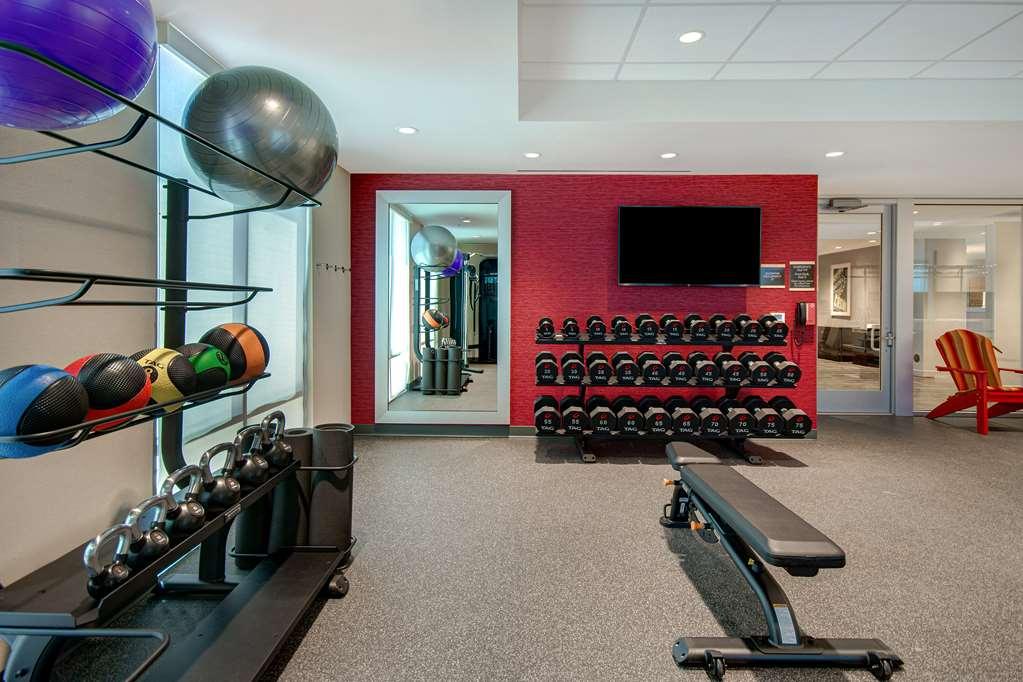 Home2 By Hilton Vegas North Hotel 3*