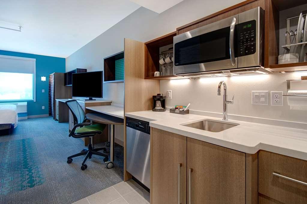 Home2 By Hilton Vegas North
