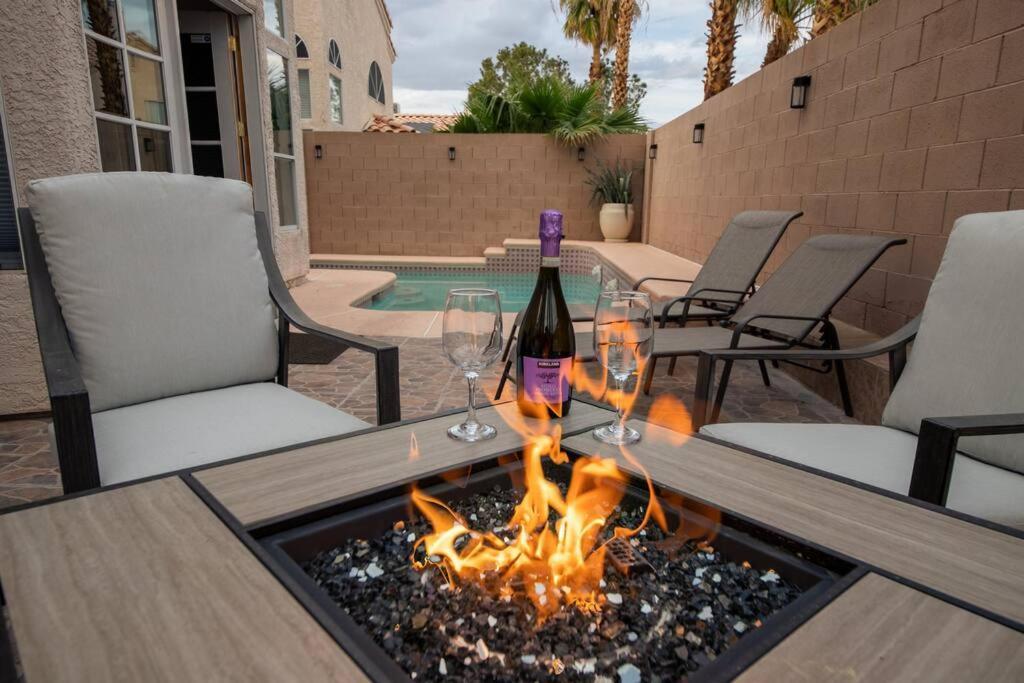 Casa vacanze Gorgeous Away From 3 Bed 3 Bath W/ Pool Las Vegas