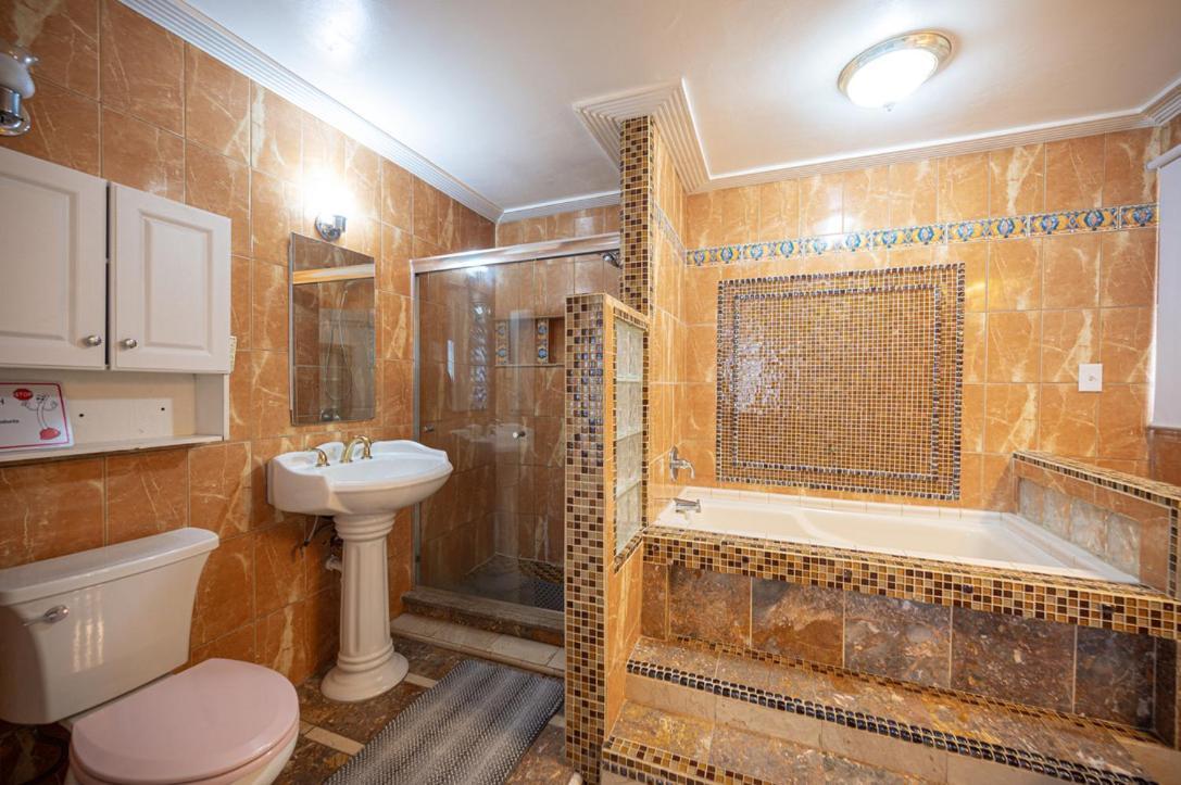 Apartment 16 Large Studio With Kitchenette Las Vegas
