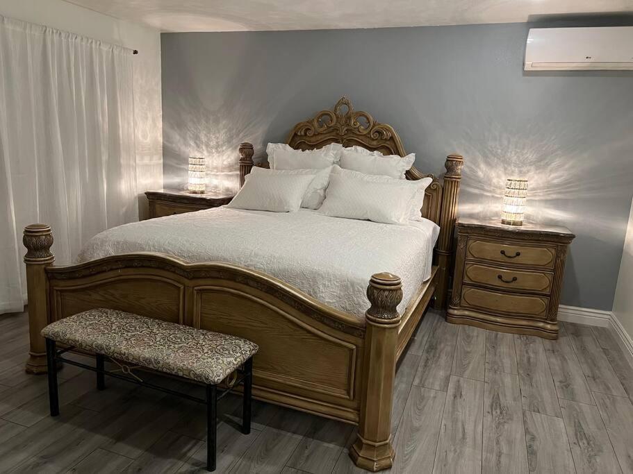 Holiday home Vegas Luxury House
