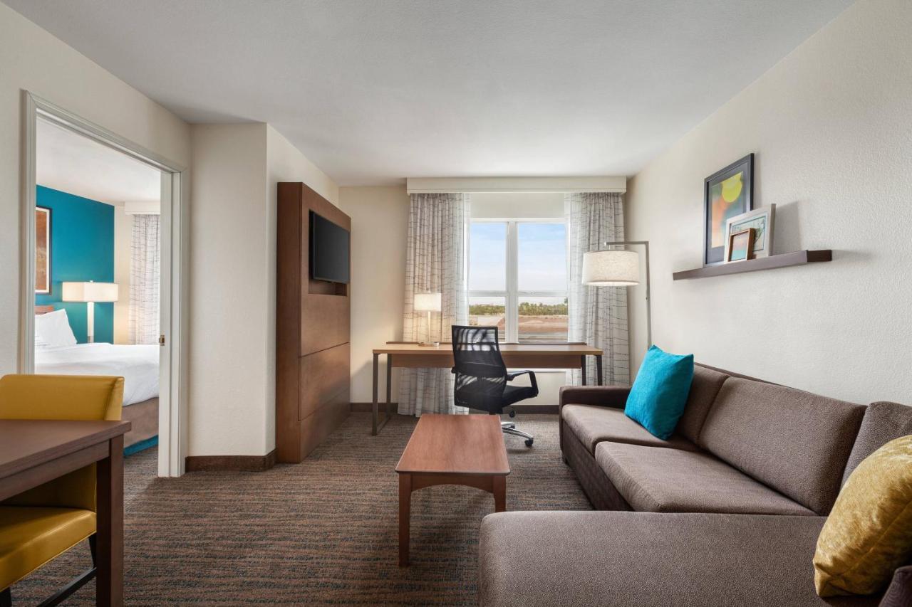 By Marriott Stadium Area 3*