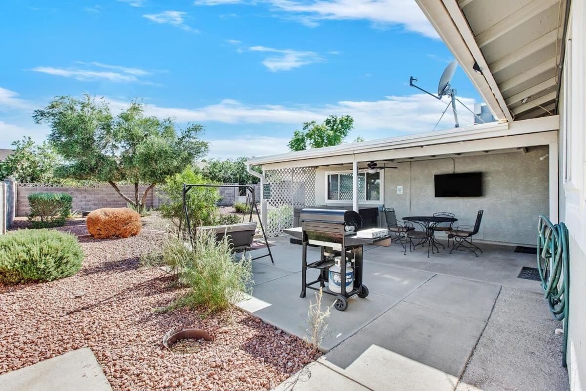3br, 1 Story W Hot Tub, Grill, Sleeps 6 Las Vegas