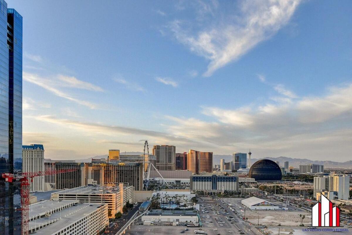 Mgm Signature-25-805 Balcony Strip Sphere F1 Views Vakantiehuis *