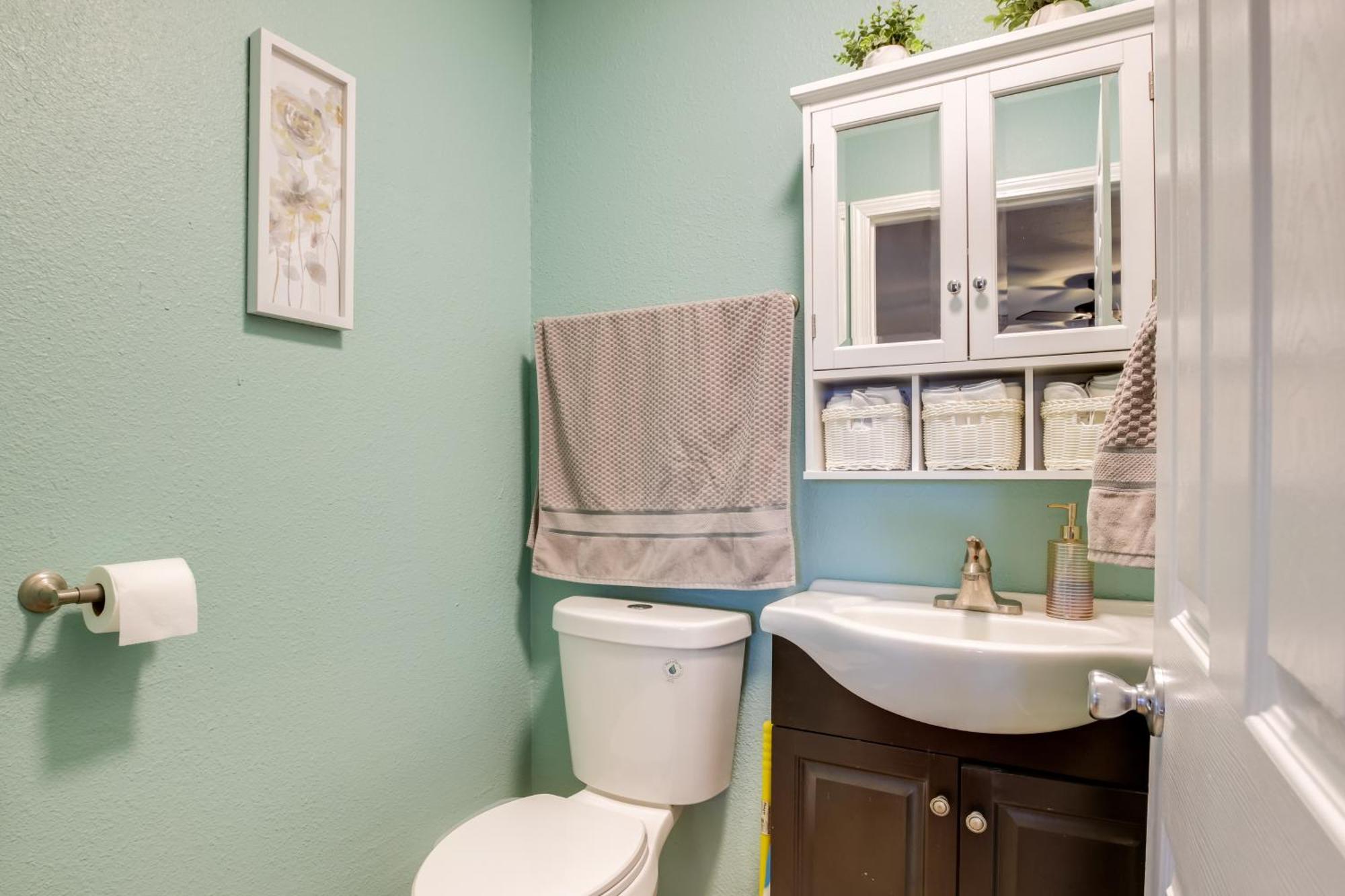 Pet-friendly Vegas Shared Pool And Hot Tub Holiday home Las Vegas