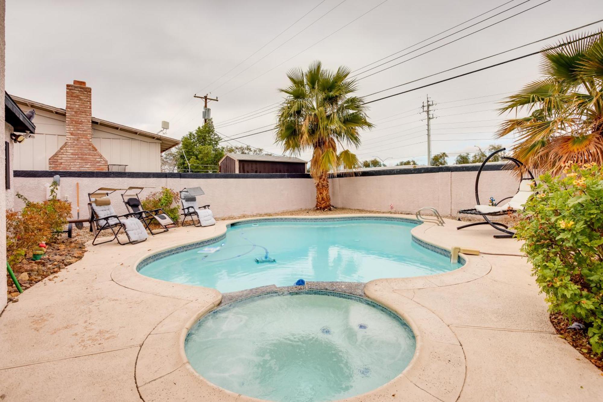 Pet-friendly Vegas Shared Pool And Hot Tub * Las Vegas