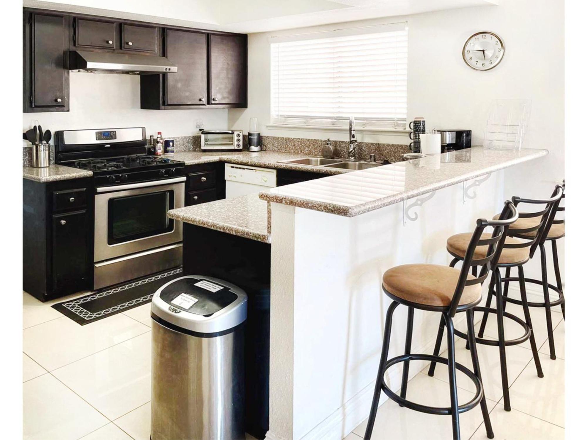 *panoramic Strip Views ~ Spacious, Gorgeous Home!* Holiday home Las Vegas