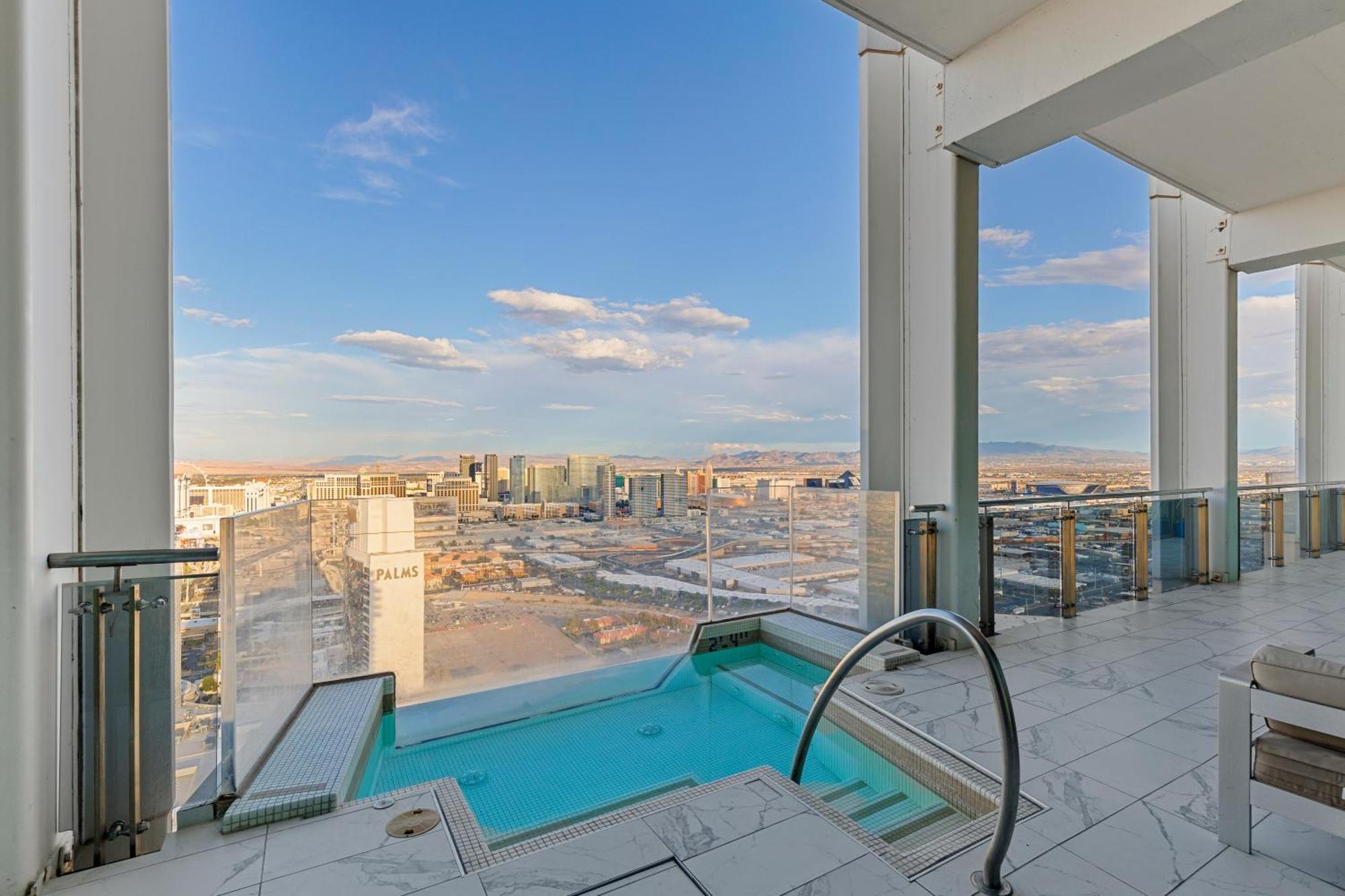 Stripviewsuites Ultimate Luxury Penthouses Full Strip View & Balcony Apartahotel Las Vegas