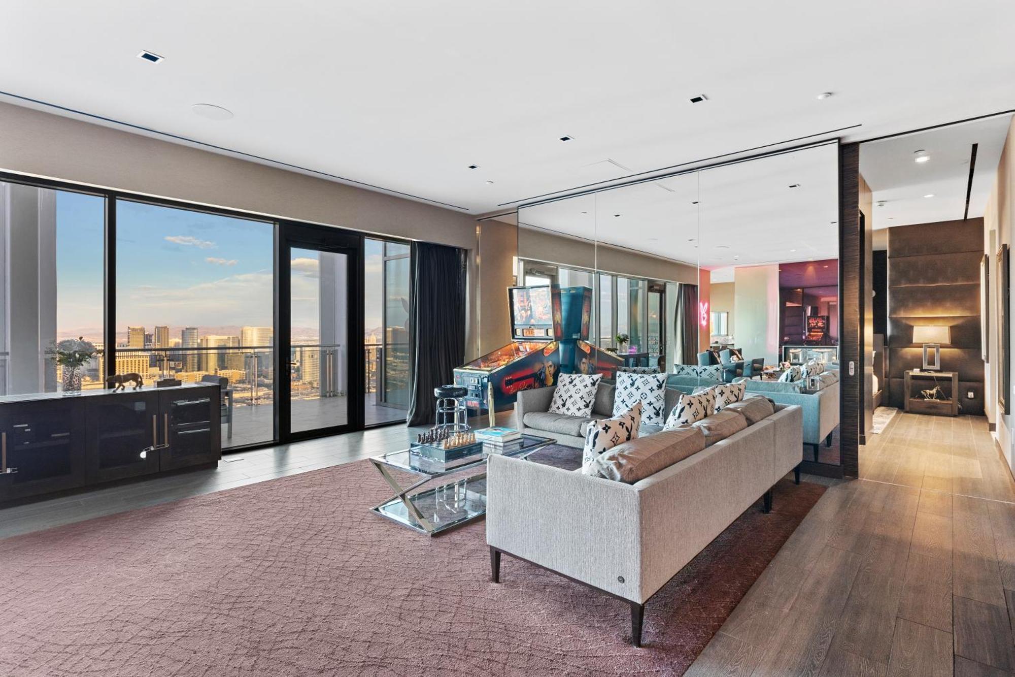 Stripviewsuites Ultimate Luxury Penthouses Full Strip View & Balcony Apartahotel *