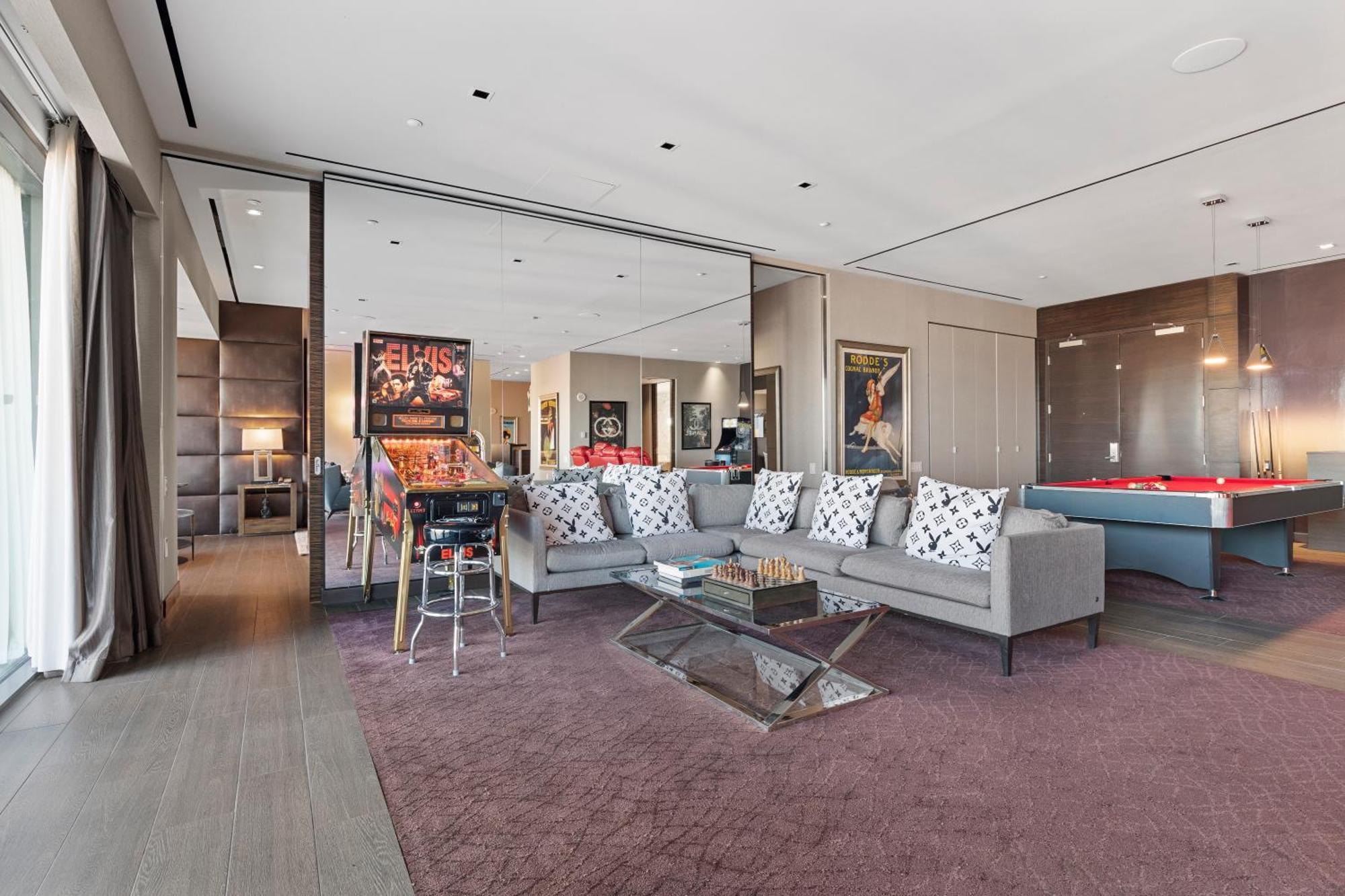 Stripviewsuites Ultimate Luxury Penthouses Full Strip View & Balcony