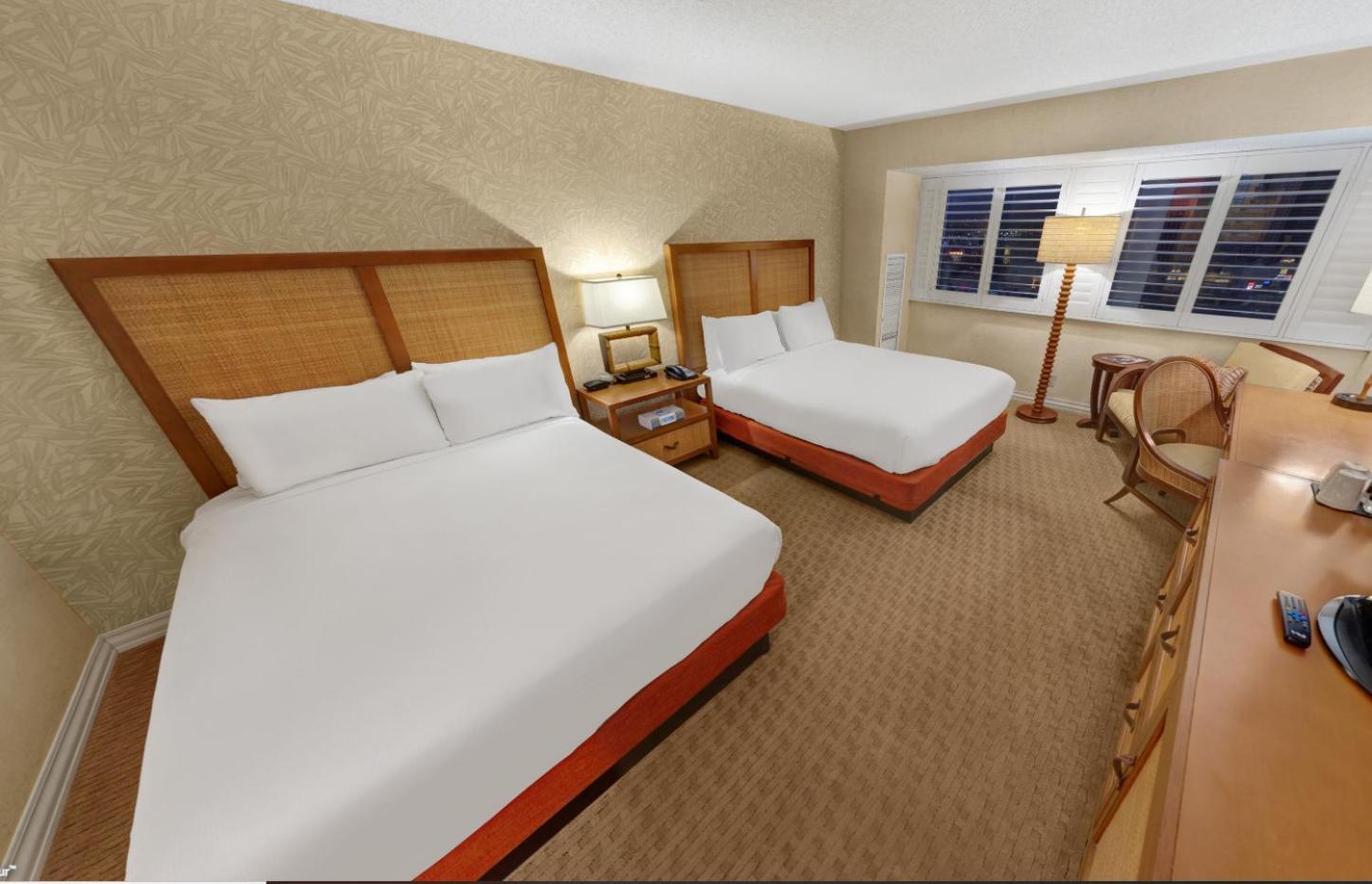 Resort Tropicana A Doubletree By Hilton & Casino - Free Parking 4*