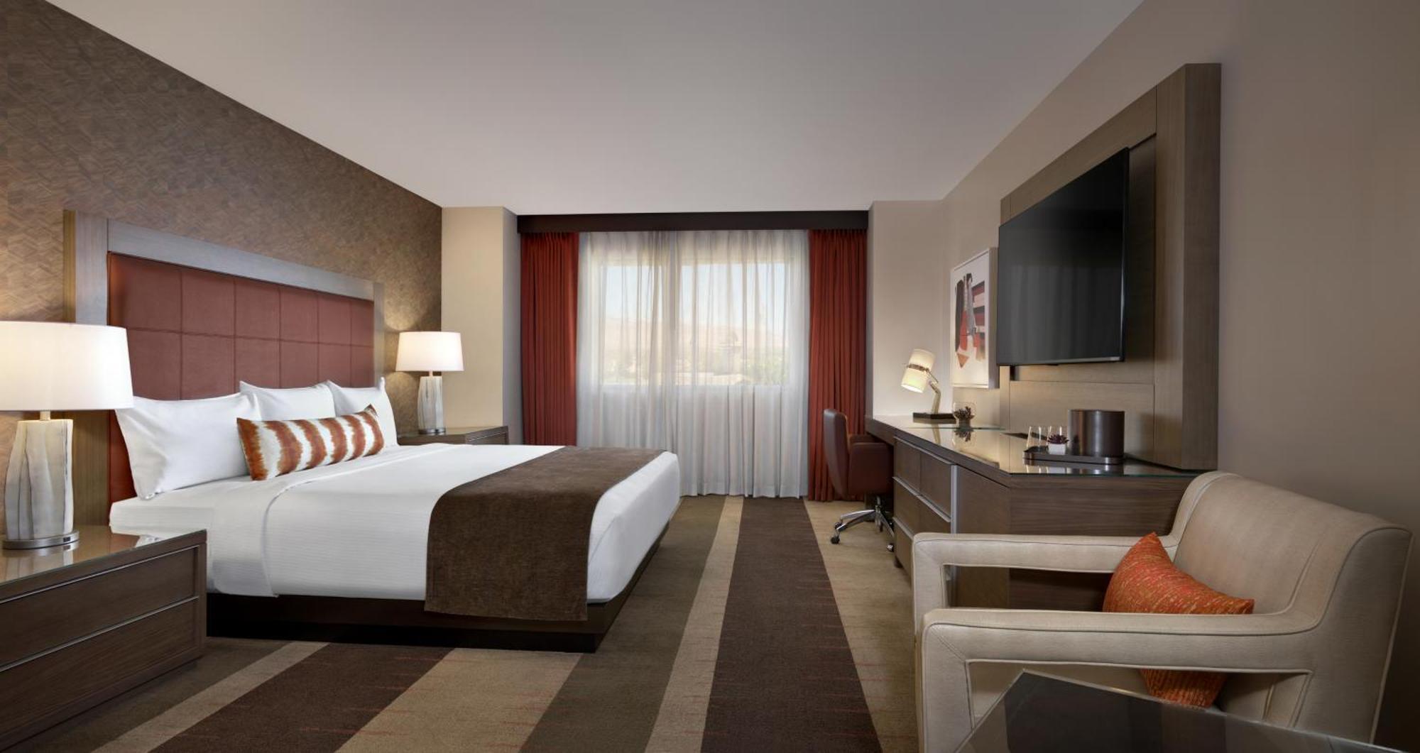 Hotel Santa Fe Station & Casino