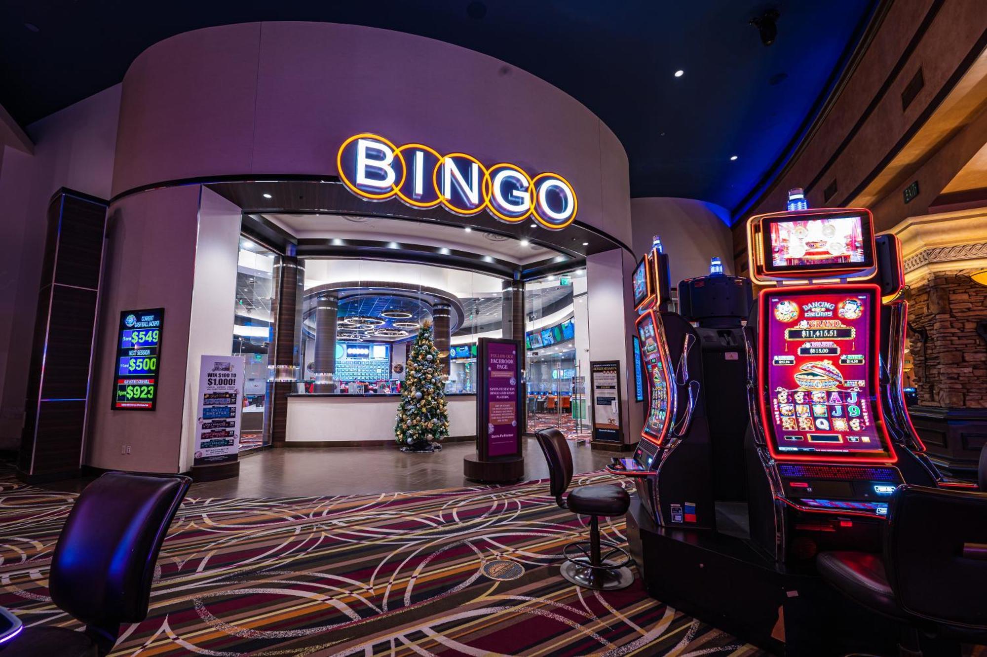 Hotel Santa Fe Station & Casino 3*