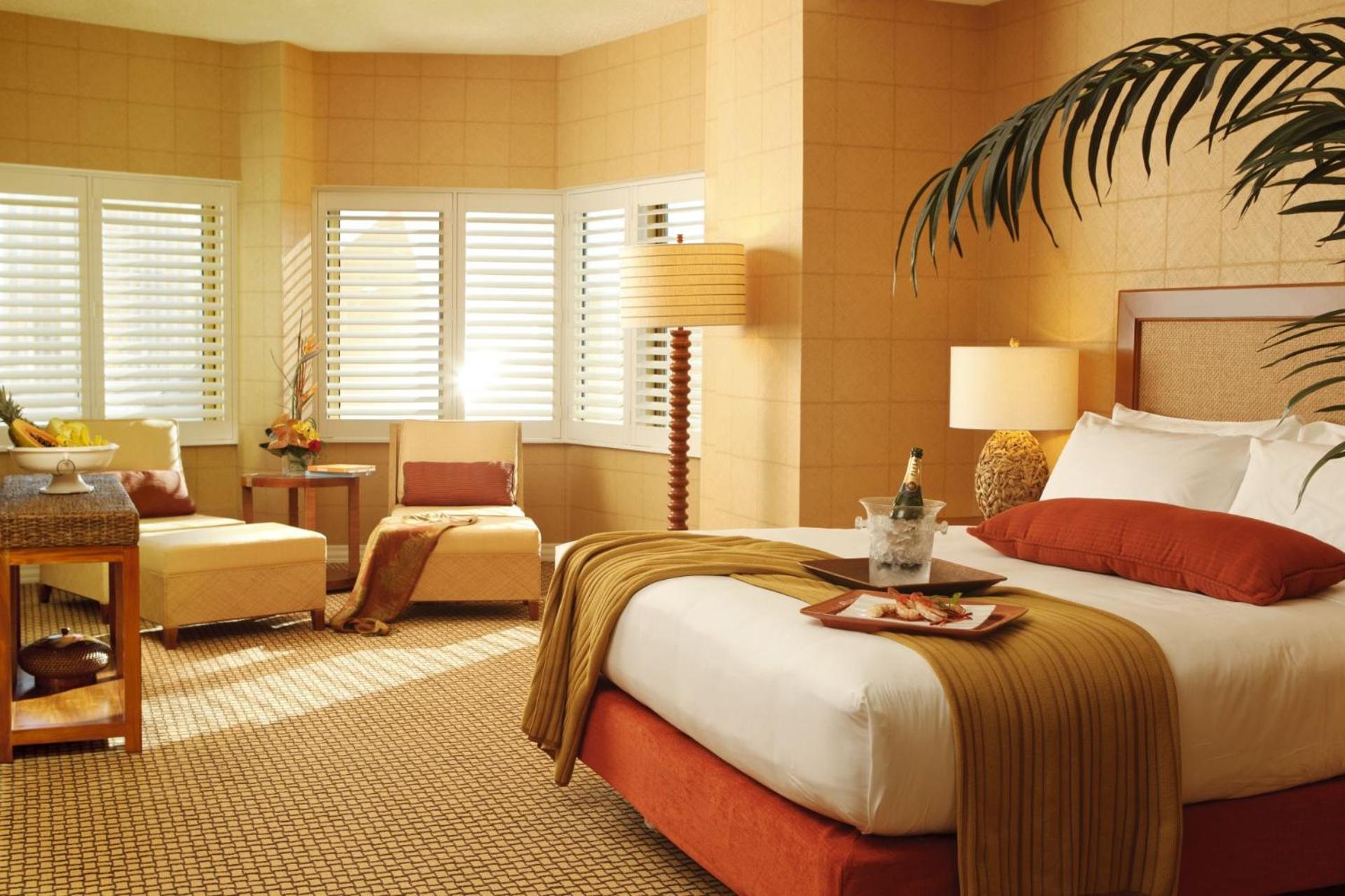 Tropicana A Doubletree By Hilton & Casino - Free Parking